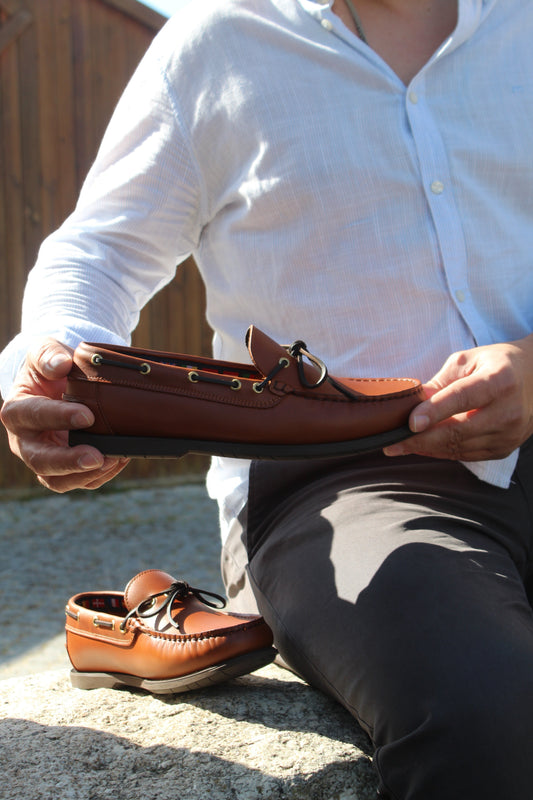 Como Cuidar dos Seus Sapatos de Vela para Durarem Muitos Anos